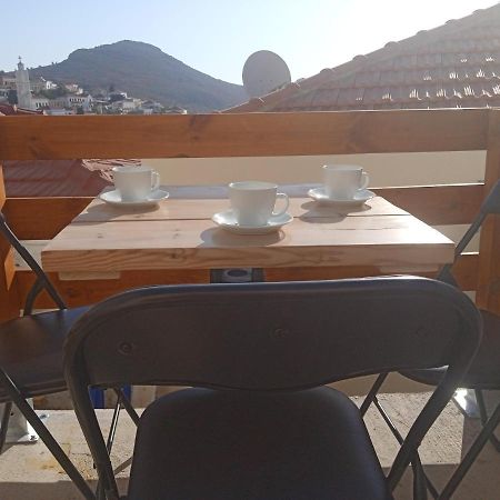 Occasus Room Comfort Chalki Town Bagian luar foto