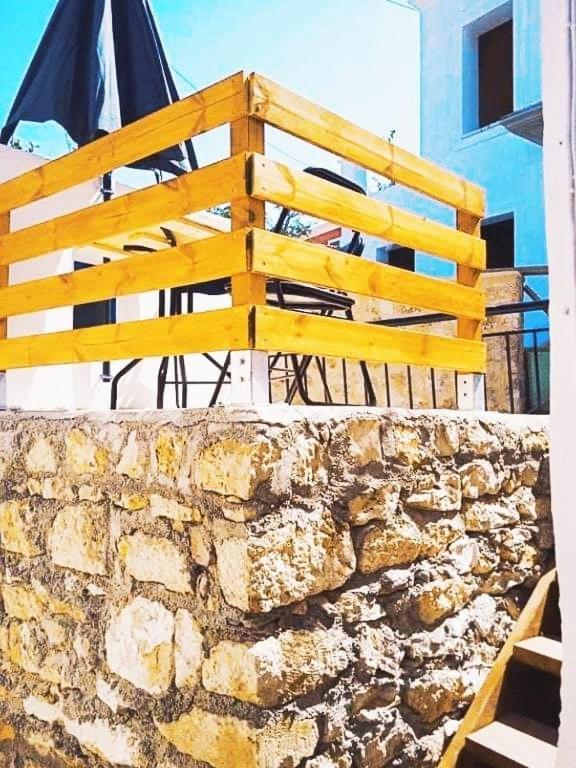 Occasus Room Comfort Chalki Town Bagian luar foto